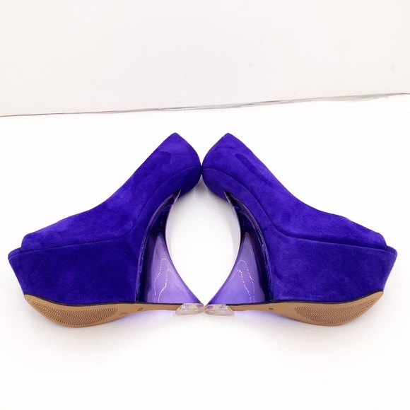 🆕Zigi Girl} GLOW Peep Toe Plexiglass Wedge Shoe - Picture 5 of 13